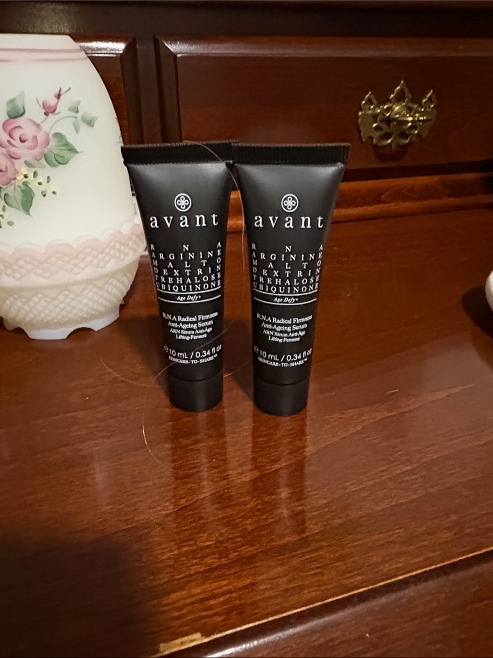 Avant Women Skincare Moisturizer - Black Tube